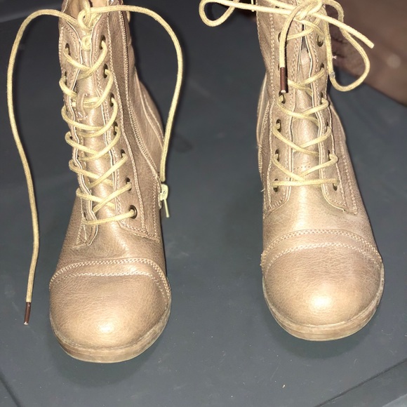 Taupe mid calf boots - Picture 2 of 6